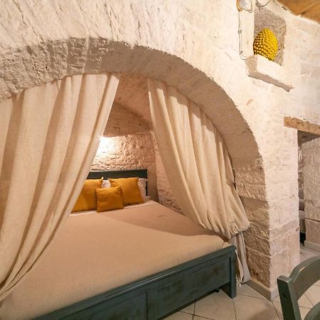 Вилла Trullo Arboris Альберобелло Экстерьер фото