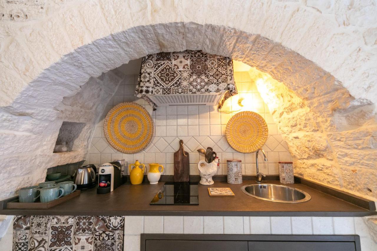 Вилла Trullo Arboris Альберобелло Экстерьер фото
